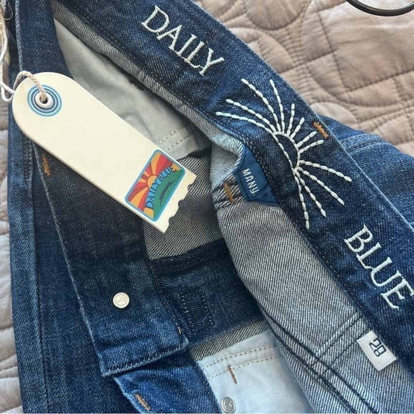 Daily Blue Adriano Goldschmeid Manya Classic Straight Leg Jean in Legacy NWT - Picture 13 of 14